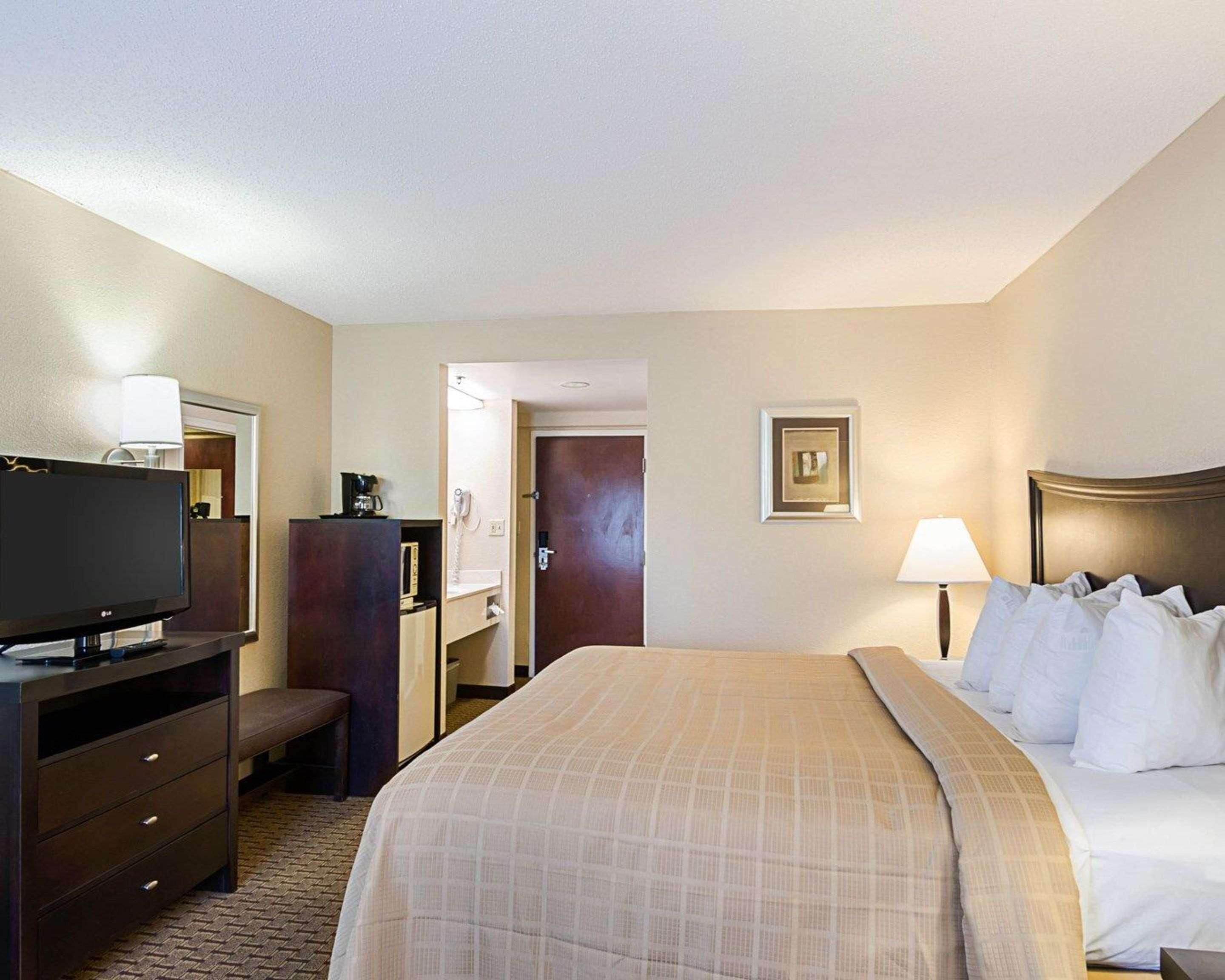 Quality Inn Troutville - Roanoke North Kültér fotó