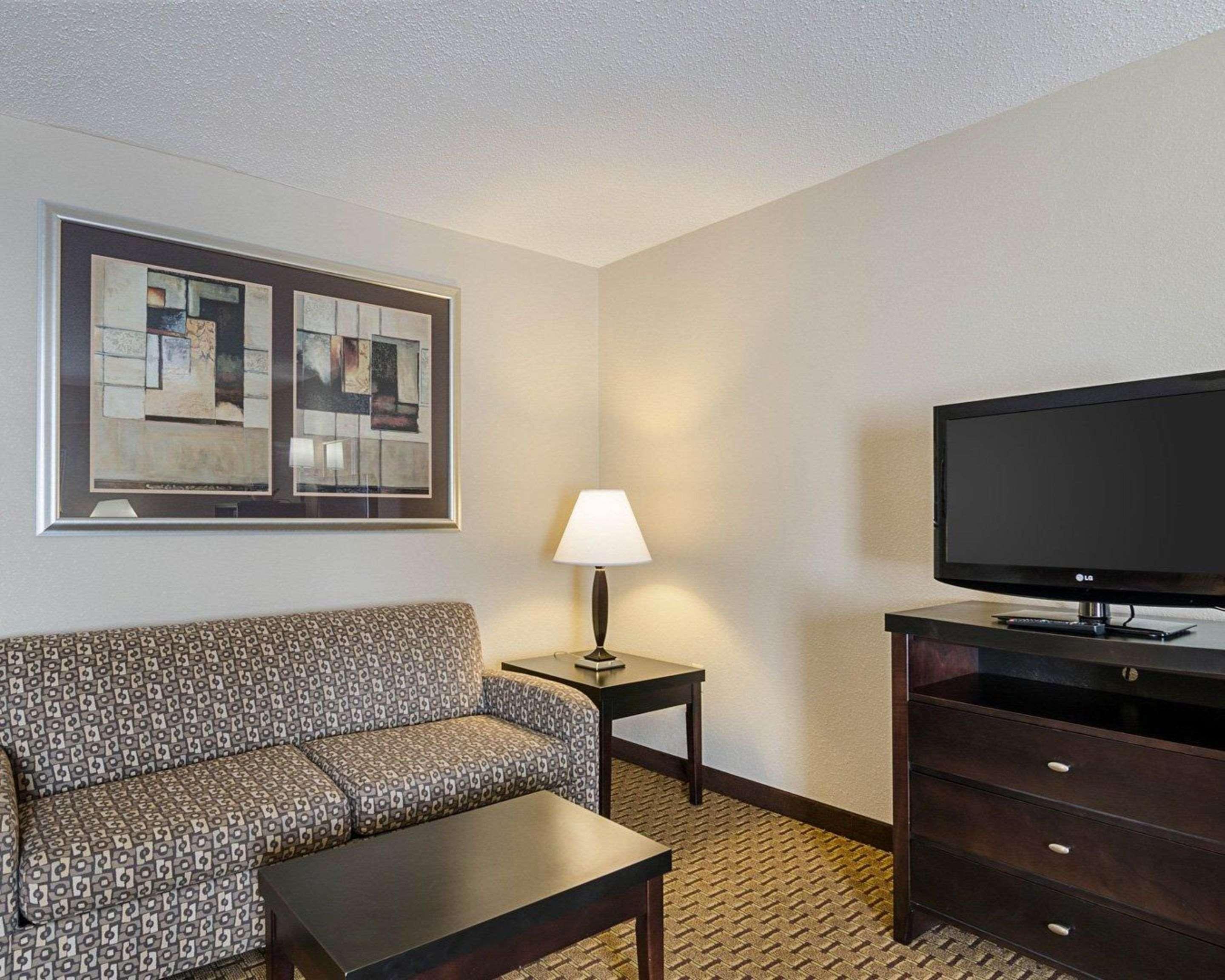 Quality Inn Troutville - Roanoke North Kültér fotó