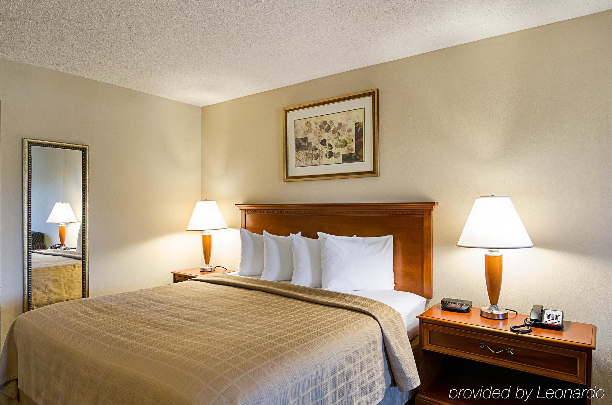 Quality Inn Troutville - Roanoke North Kültér fotó
